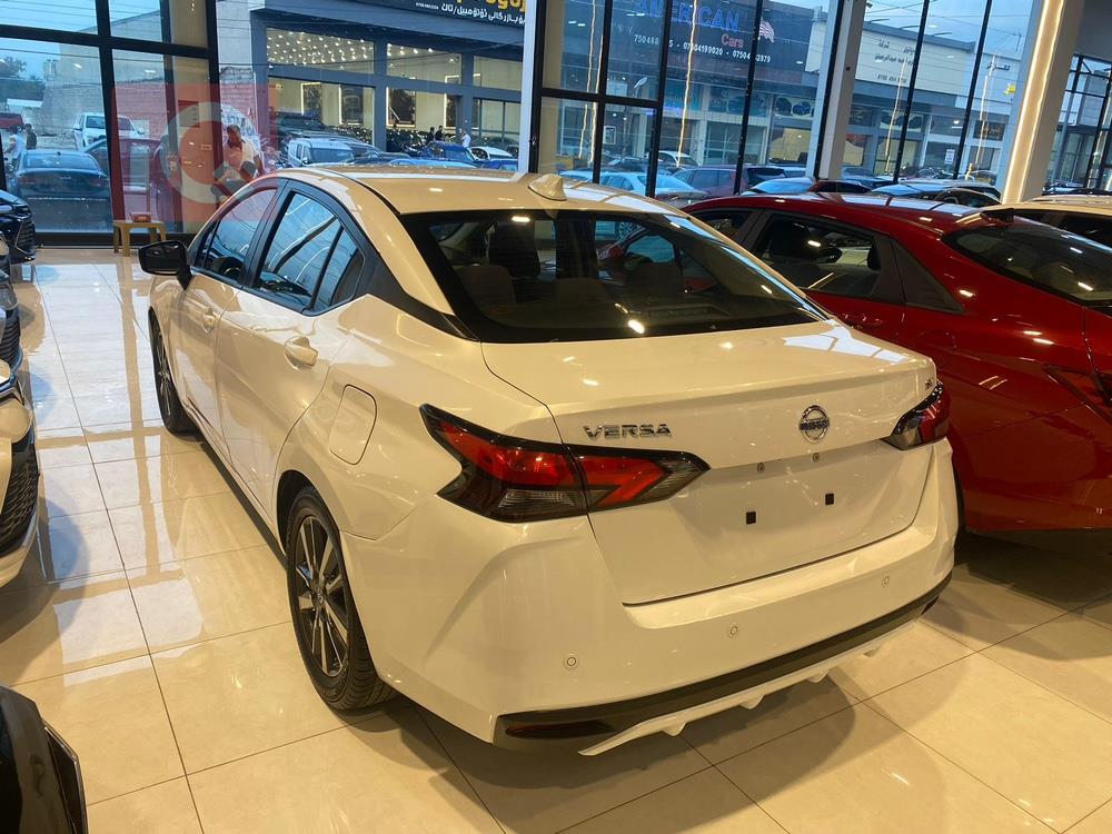 Nissan Versa